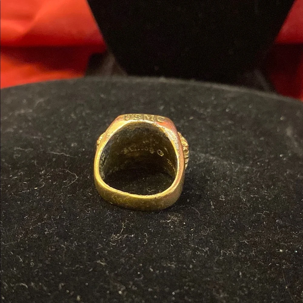 Gold and Red Marine Corps Ring Milton - Picture 3 of 16